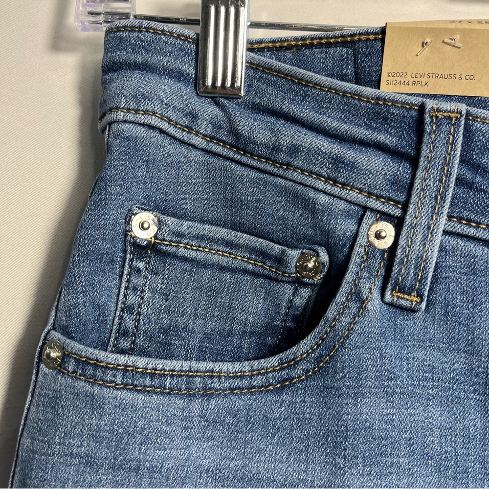 Women's Levi's 721 High Rise Skinny Jeans Sz. 27x28 NWT - Picture 8 of 9